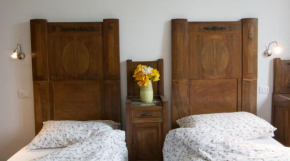 Hotels in Longare